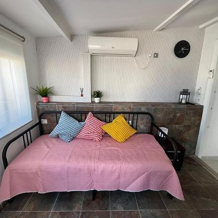 Habitacion Con Terraza En Alicante Exterior photo