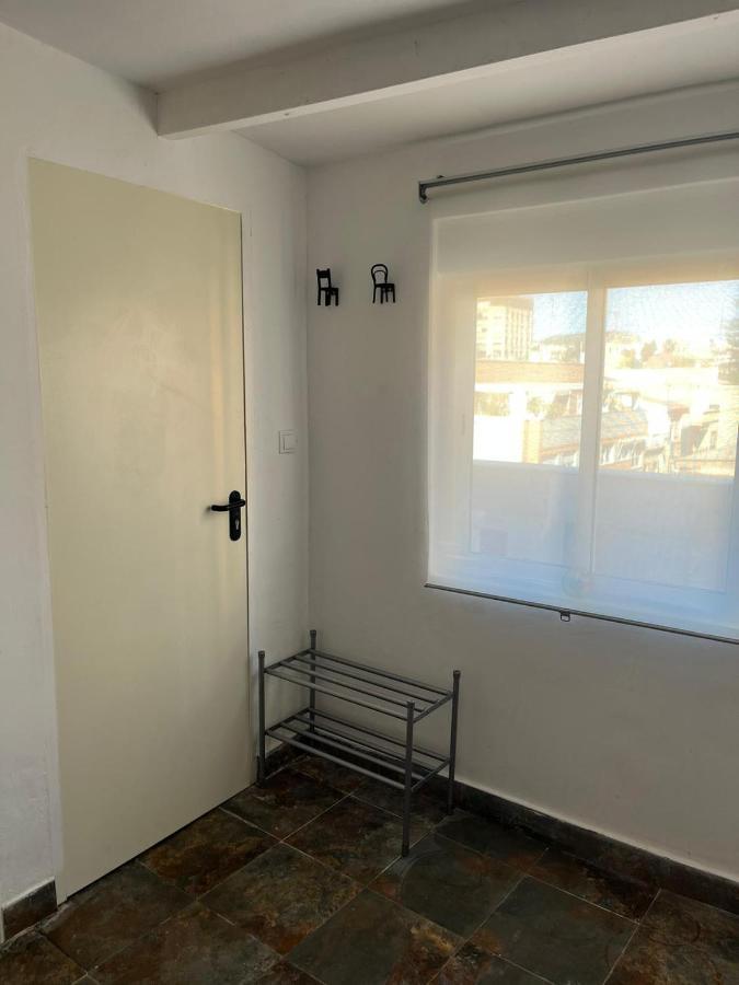 Habitacion Con Terraza En Alicante Exterior photo